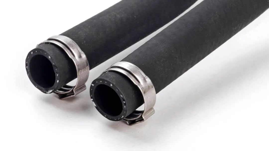 cooper standard tpv thermoplastic vulcanizate hoses provide lightweight alternatives for electric vehicle thermal management systems